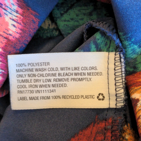 Merona button down top - Picture 10 of 10